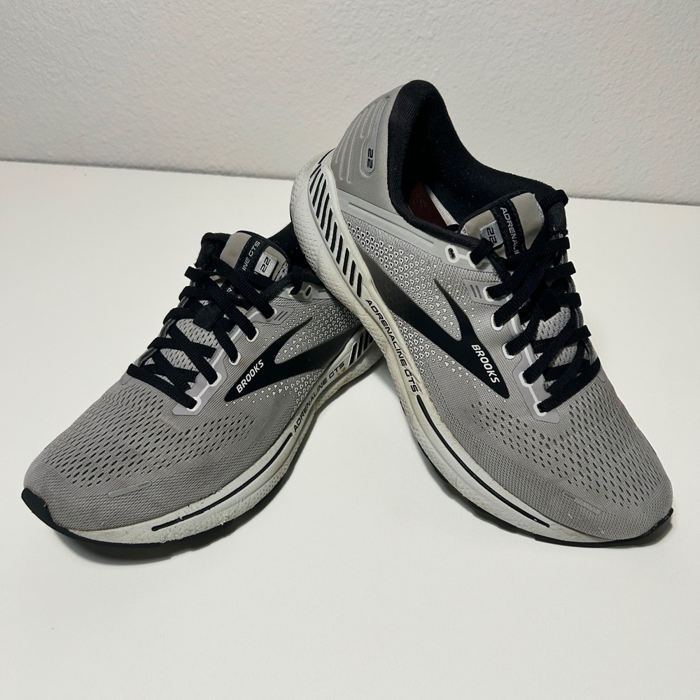 Brooks Adrenaline GTS 22 Mens Grey Black Running Shoes 1103661D012 Size 8